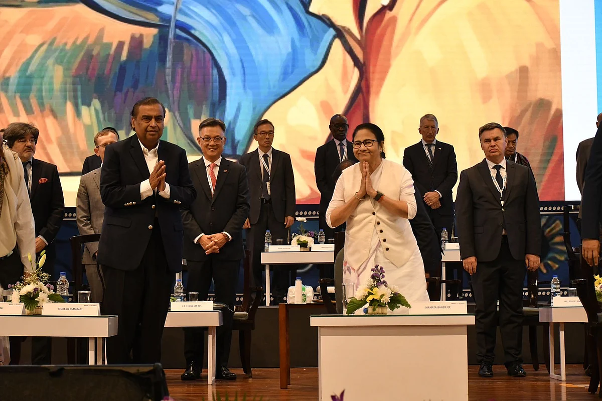 Mamata Banerjee today inaugurated the Bengal Global Business Summit 2025. RIL chairman, Mukesh Ambani was also present. 