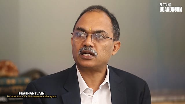 Fortune India Boardroom: When market veteran Prashant Jain met a client with 10% return expectation—every month!