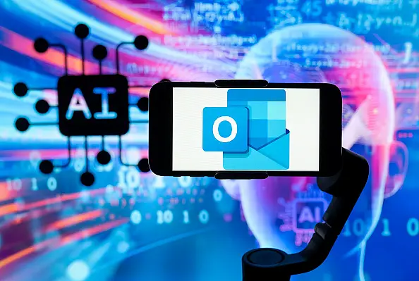 Microsoft restores Outlook services after update triggers disruption  