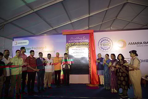 Jayadev Galla, Chairman & Managing Director of Amara Raja Energy and Mobility Ltd, along with D. Sridhar Babu, Minister for IT, Electronics, Industries & Commerce, Legislative Affairs, Ashwini Vaishnaw, Union Minister of Railways, Aruna D K, Member of Parliament from Mahbubnagar Constituency, and senior government officials and industry leaders, at the foundation stone laying ceremony for Amara Raja’s upcoming Giga Factory-1 in Divitipally.