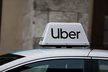 Uber teams up with Refex to roll out 1,000 EVs in India