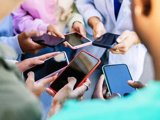 India’s smartphone exports totalled ₹42,137 crore ($4.85 billion) in Q1 FY25, marking a 30% increase over Q1 FY24.