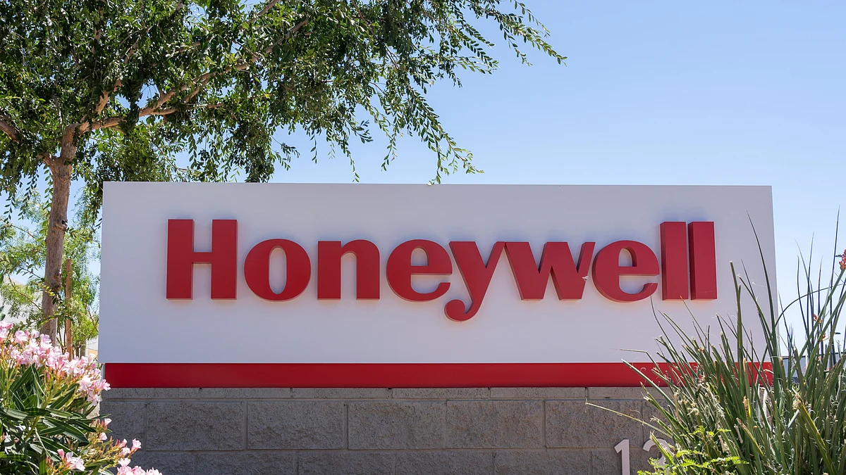 The independent company will be headquartered in Morris Plains, New Jersey.