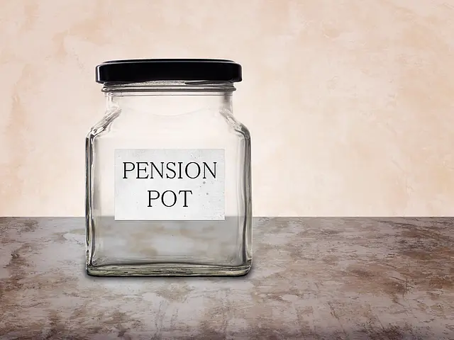 Unlock guaranteed retirement security: Your guide to seamlessly switching to the unified pension scheme