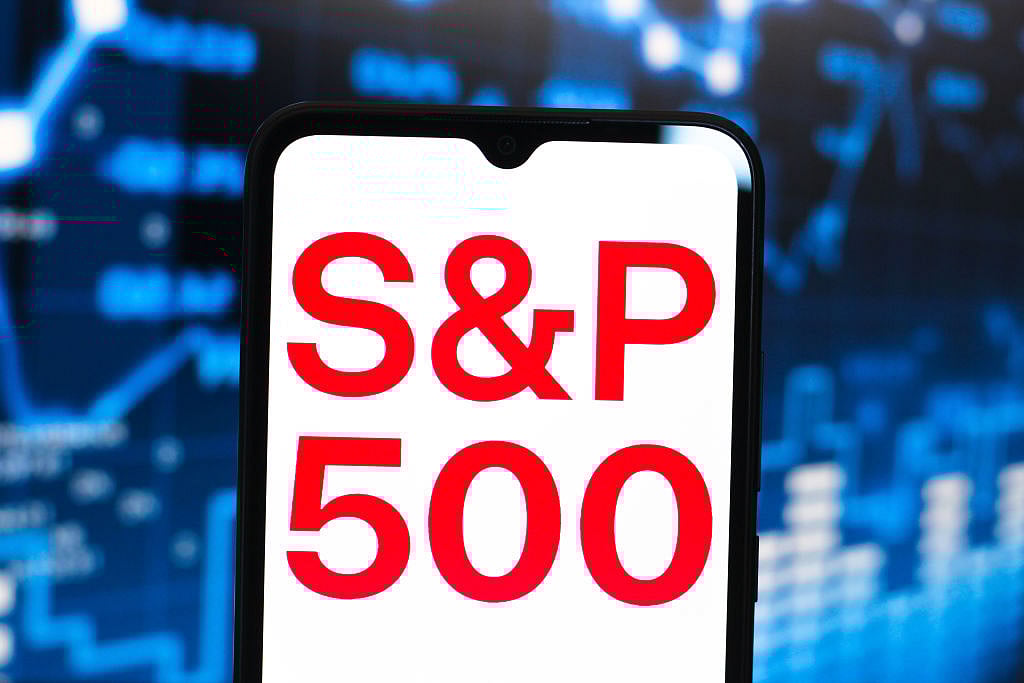 US markets tumble as China turns up the heat on US