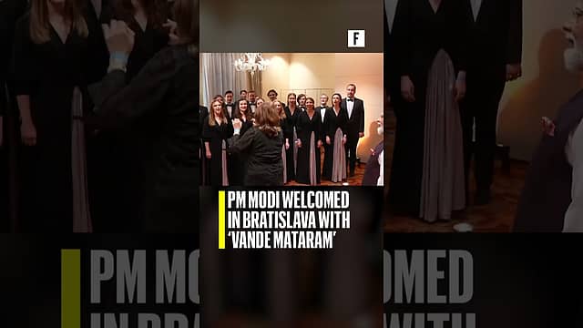 PM Modi welcomed in Bratislava with ‘Vande Mataram’