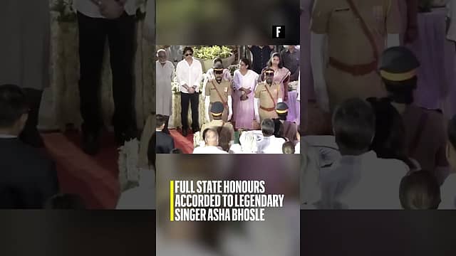 Full state honours accorded to legendary singer Asha Bhosle